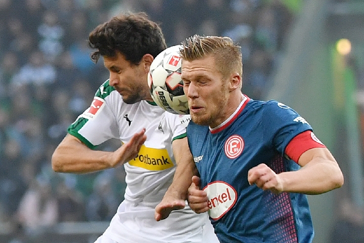 SGA场均正负值+14.96，超过2016年的库里和追梦