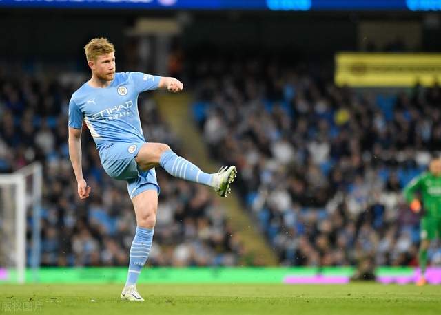 3-2伯恩茅斯，桑德兰队史首次英超联赛两球落后逆转取胜（桑德兰英超史首次两球落后逆转，3-2击败伯恩茅斯）