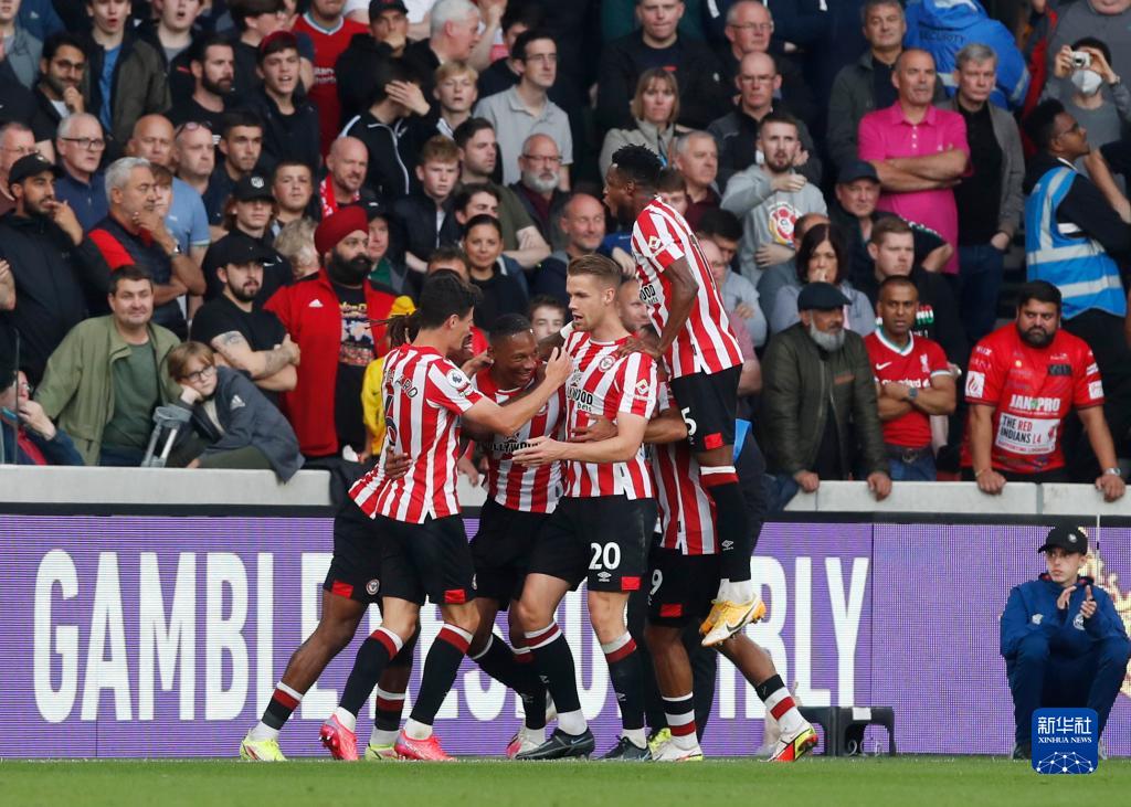 官方：美因茨主帅亨里克森下课；球队积6分排名德甲垫底