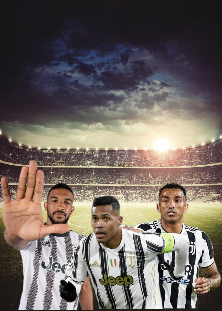 足协杯赛前举办垫场赛，张凌峰等四名成年球员对阵五十名小球员（足协杯赛前上演趣味垫场赛：张凌峰等4位成年球员对阵50名小球员）