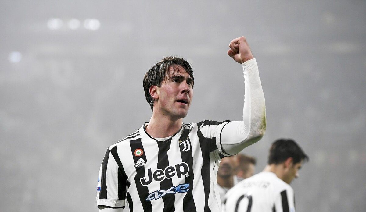 拉波尔塔：在新诺坎普为梅西办致敬仪式会很美好，但要等到26年底再谈