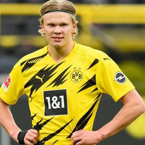 黄健翔：可以考虑将沃尔特马德的译名叫做华特马、怀德马（黄健翔建议将沃尔特马德译为华特马或怀德马）