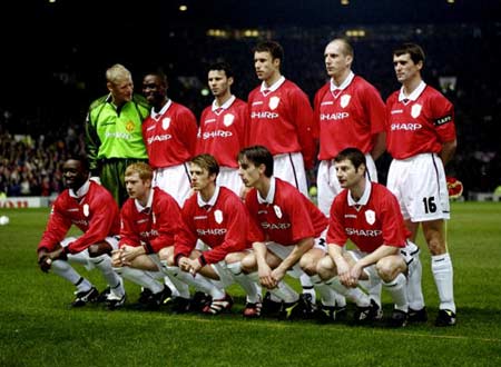 曼城替补席依然豪华