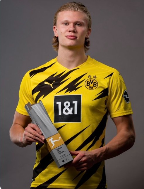 某球星赛后泪崩，场面令人动容