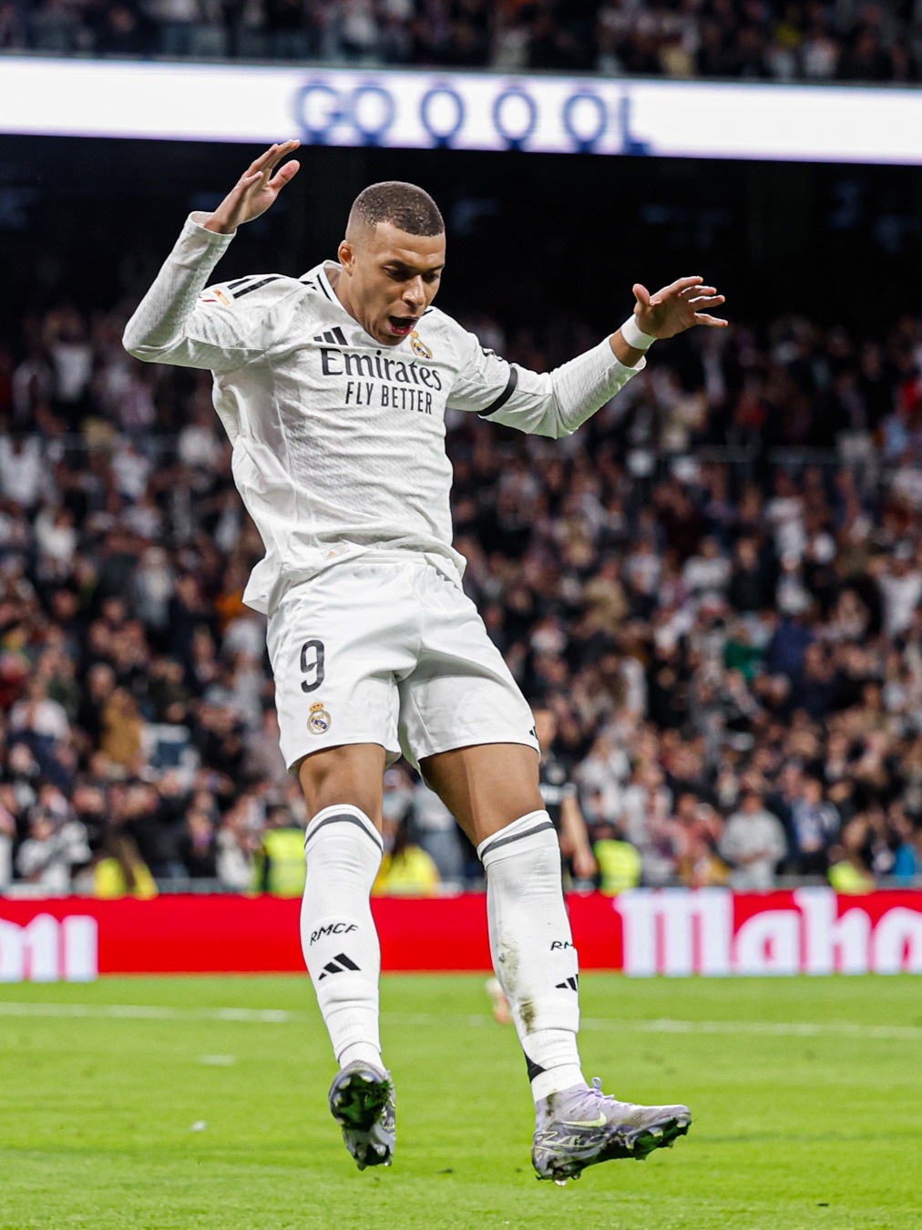 约基奇：我上半场打得太软了，攻防两端都像在划水